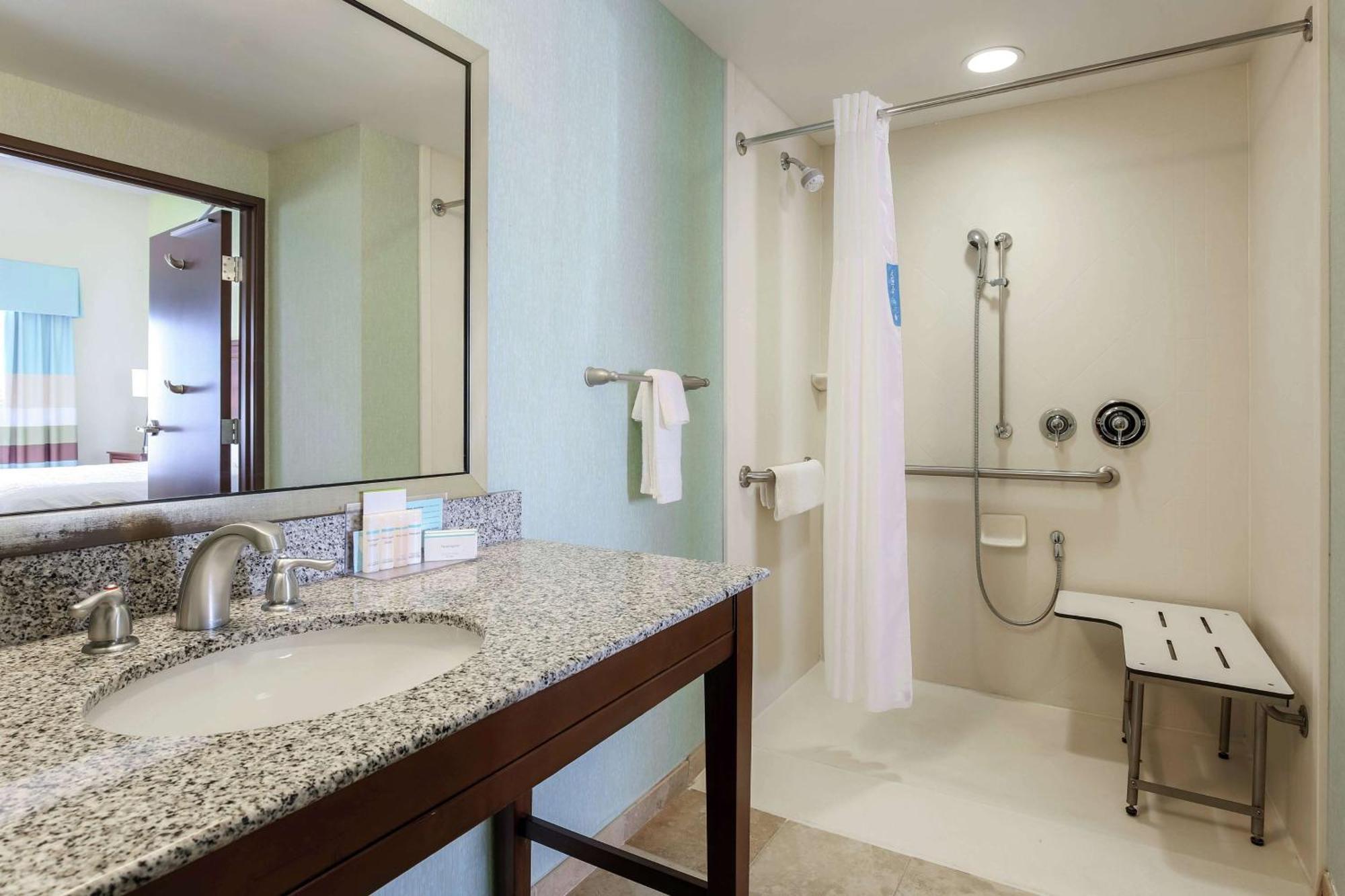 Hotel Hampton & Wheeling - The Highlands Triadelphia